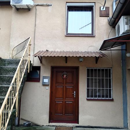 Apartment Wimi Загреб Экстерьер фото